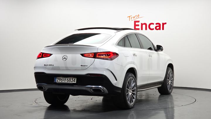 Mercedes Benz GLE Class 2023 — 2