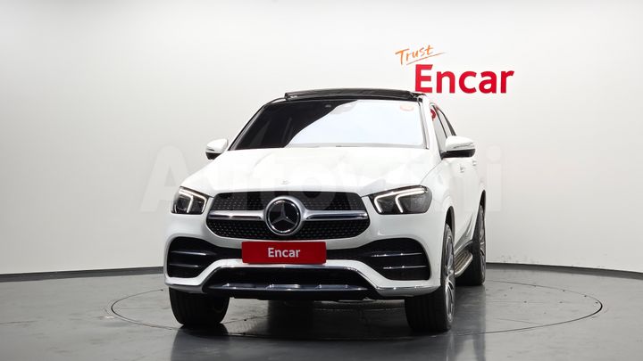 Mercedes Benz GLE Class 2023 — 3