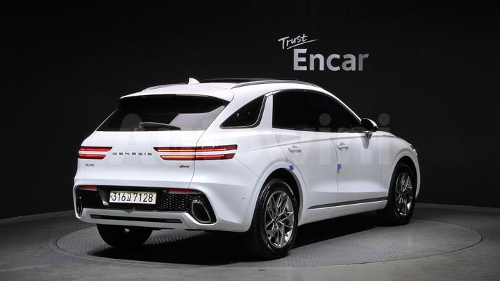 Genesis GV70 2024 — 2