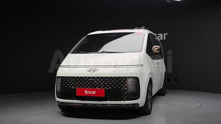 Hyundai Staria 2022 — 3