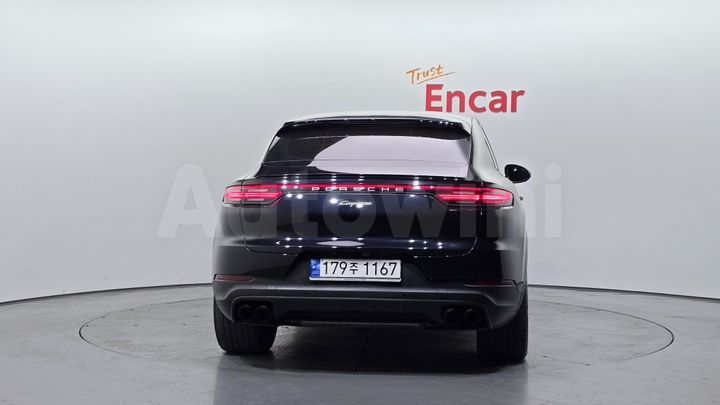 Porsche Cayenne 2022 — 4