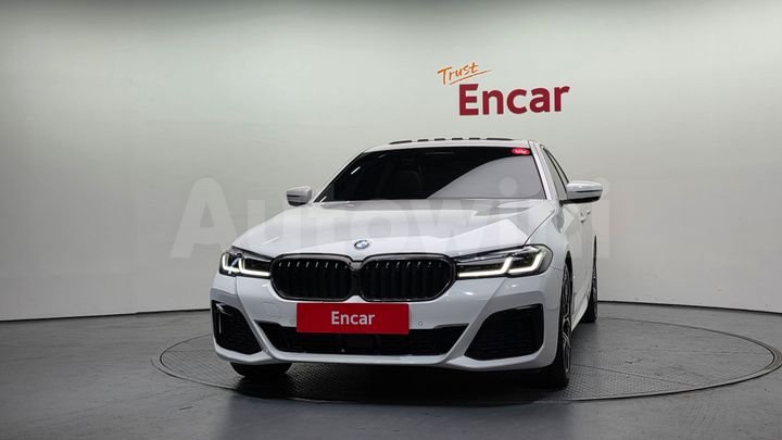 BMW 5 Series 2022 — 3
