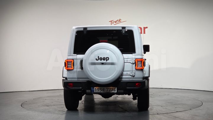 Jeep Wrangler 2022 — 3