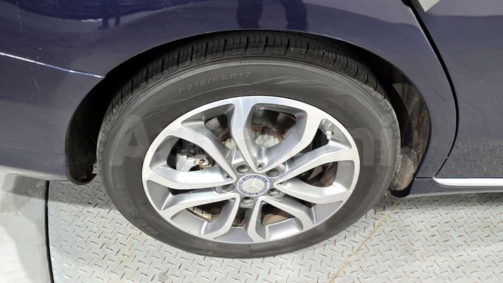 Mercedes-Benz C Class 2016 — 5