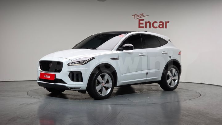 Jaguar E PACE