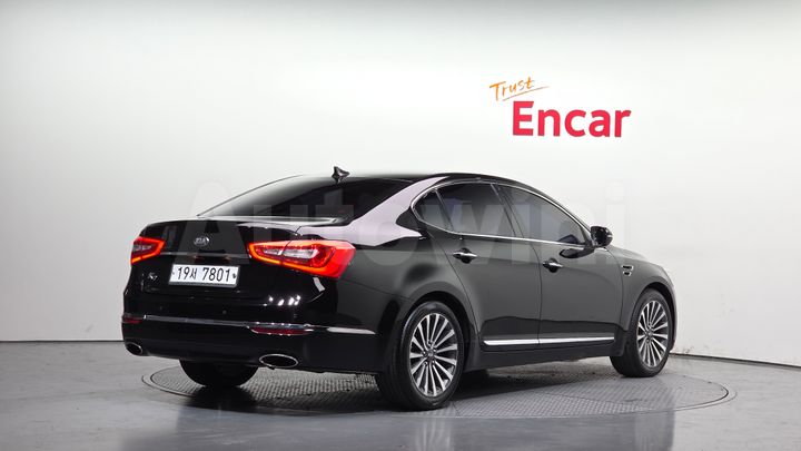 Kia K7 2015 — 2
