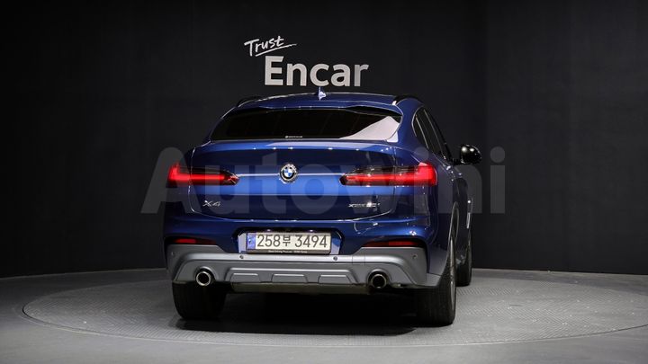 BMW X4 2021 — 4