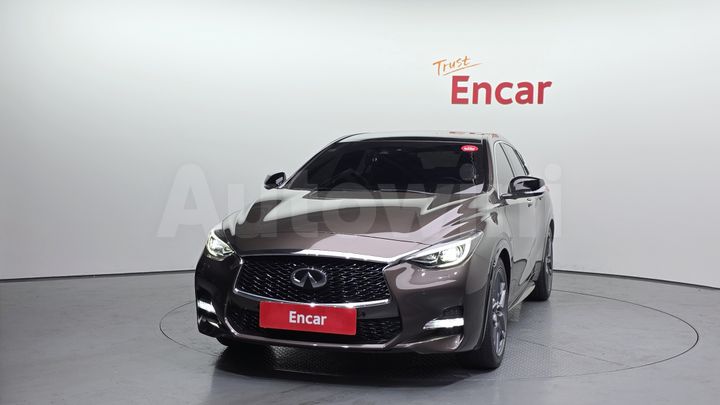 Infiniti Q 2017 — 3
