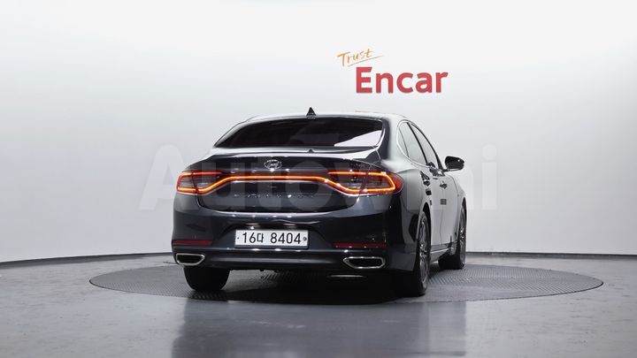 Hyundai Grandeur 2018 — 4