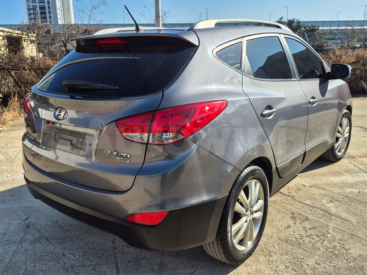 Hyundai Tucson 2011 — 5