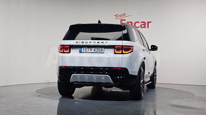 Land Rover Discovery Sport 2024 — 3