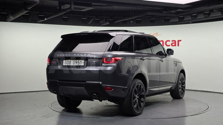 Land Rover Range Rover Sport 2016 — 2