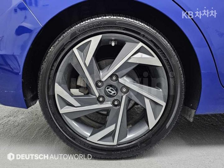 Hyundai Avante 2020 — 5