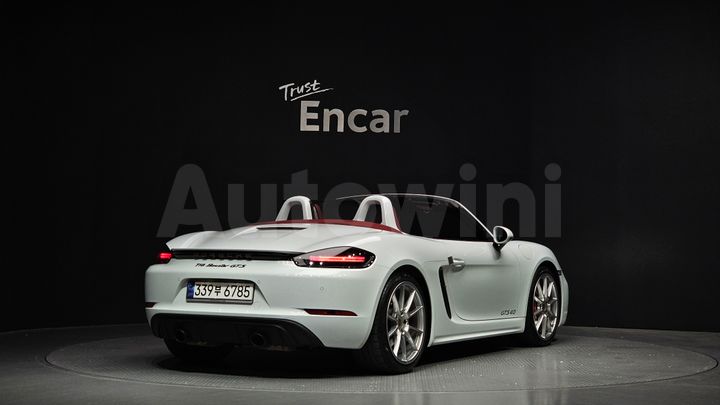 Porsche 718 2023 — 2