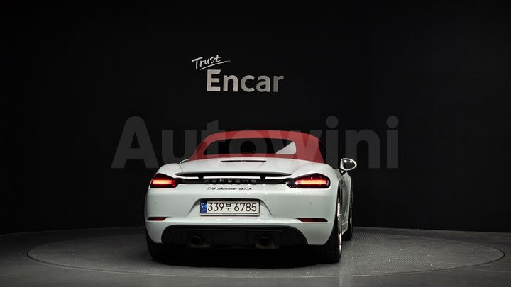 Porsche 718 2023 — 4