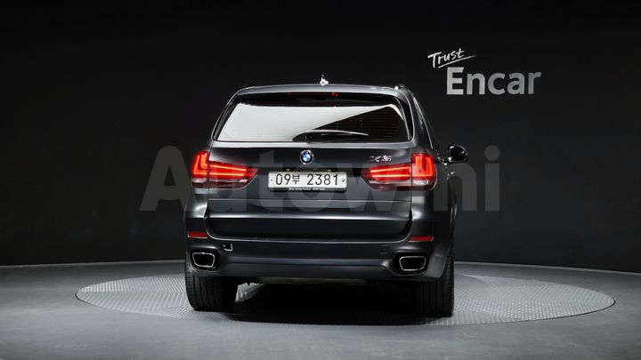 BMW X5 2018 — 4