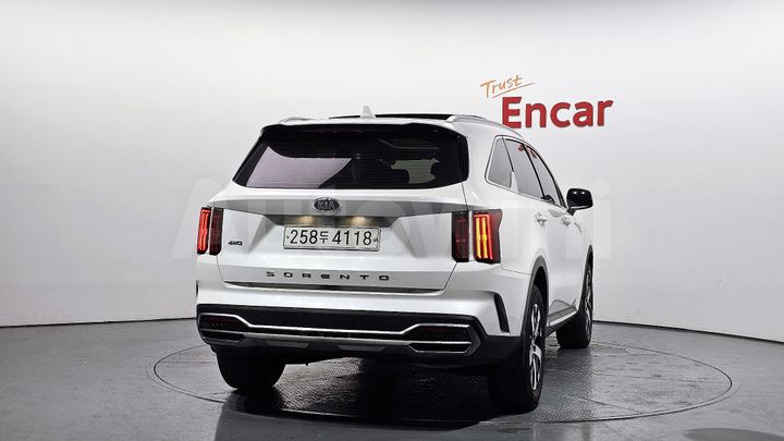 Kia Sorento 2021 — 4