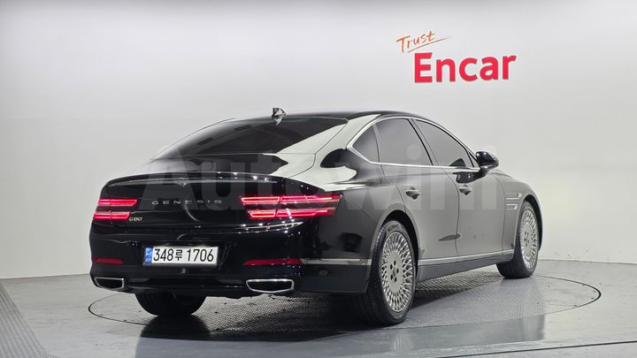 Genesis G80 2021 — 2