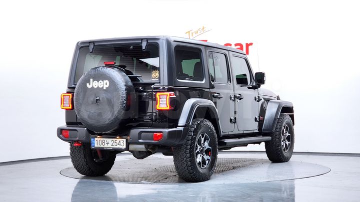 Jeep Wrangler 2021 — 2