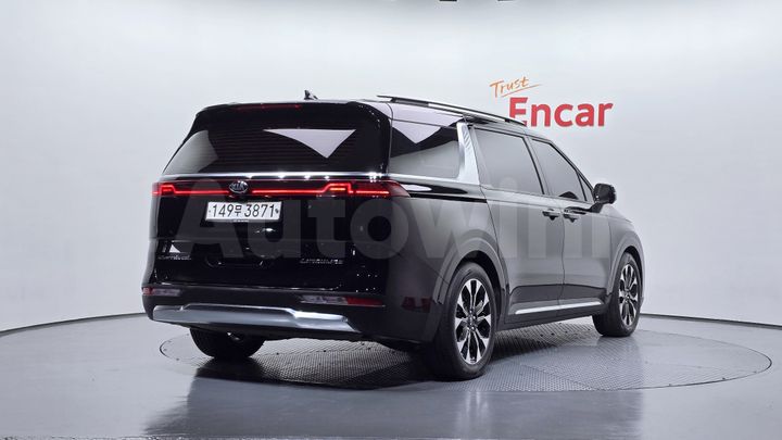 Kia Carnival 2021 — 2