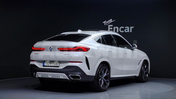 BMW X6 2022 — 2