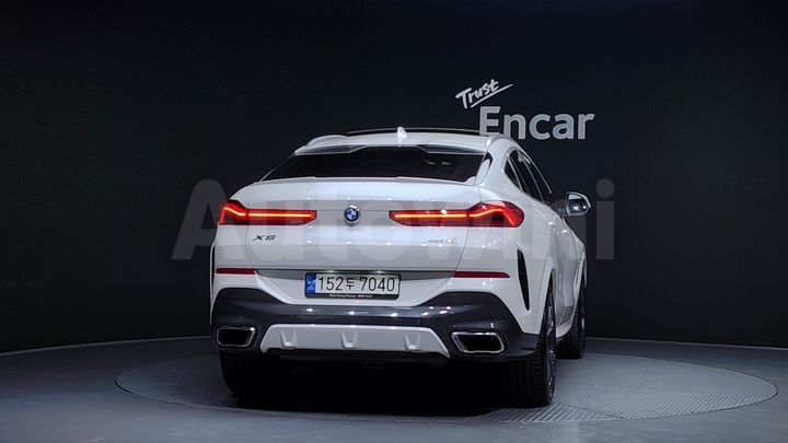BMW X6 2022 — 4
