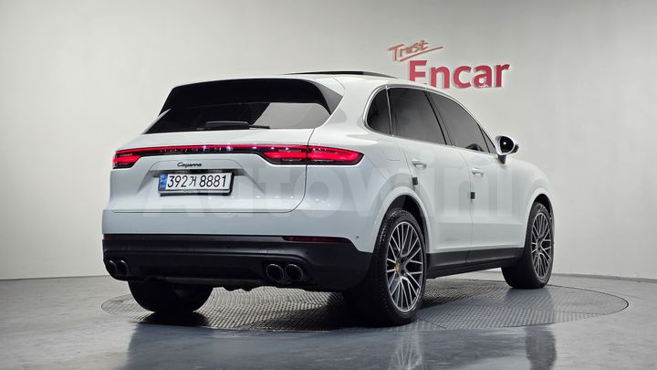 Porsche Cayenne 2021 — 2