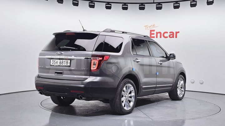 Ford Explorer 2014 — 2