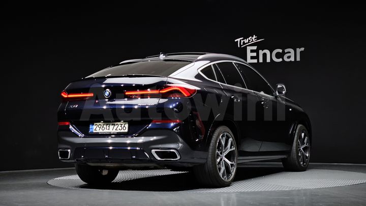 BMW X6 2022 — 2