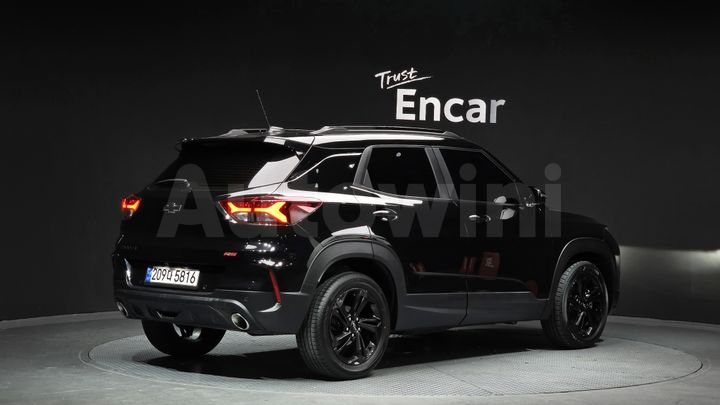 Chevrolet Trailblazer 2023 — 2