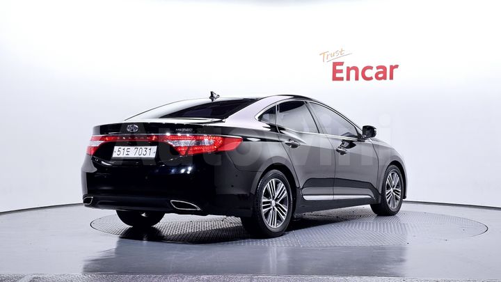 Hyundai Grandeur 2013 — 2