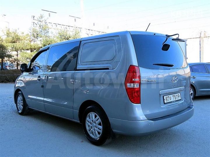 Hyundai Starex 2016 — 3