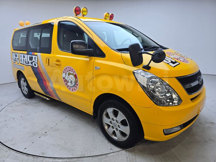 Hyundai Starex 2015 — 3