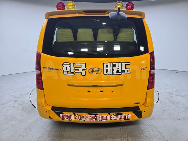 Hyundai Starex 2015 — 5
