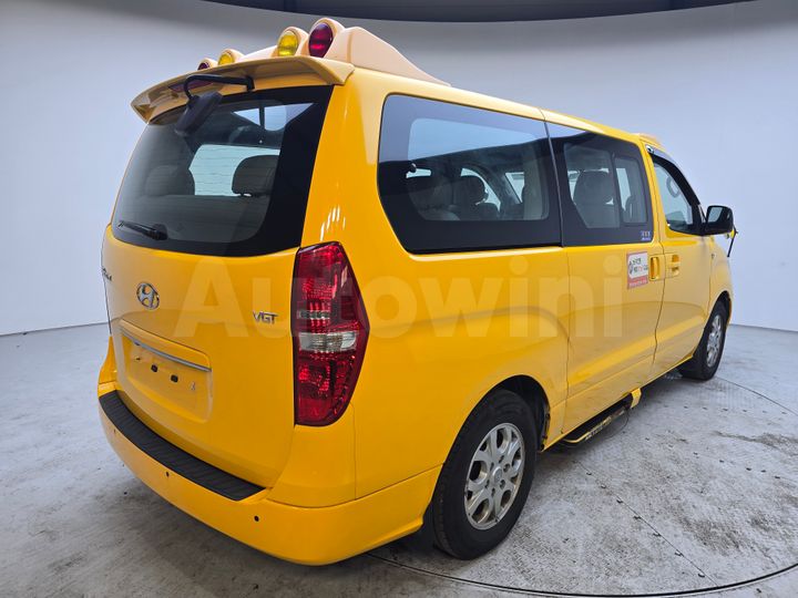 Hyundai Starex 2015 — 4