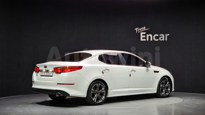 Kia K5 2014 — 2