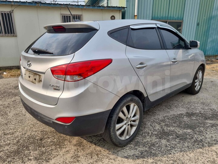 Hyundai Tucson 2010 — 5