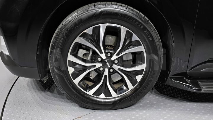 Kia Carnival 2022 — 5