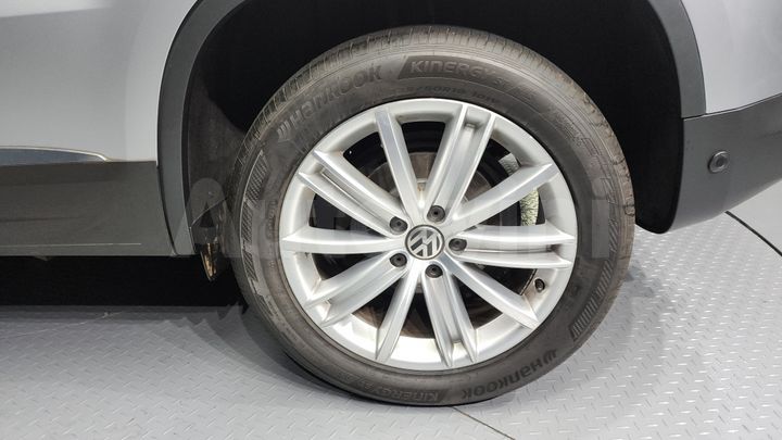 Volkswagen Tiguan 2013 — 5