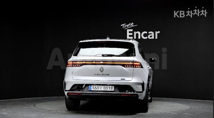 Renault Grand Koleos 2025 — 4