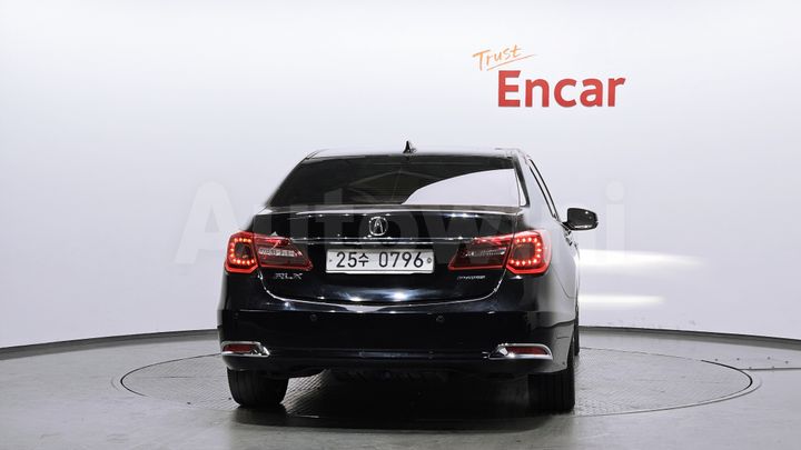Honda Legend 2016 — 4