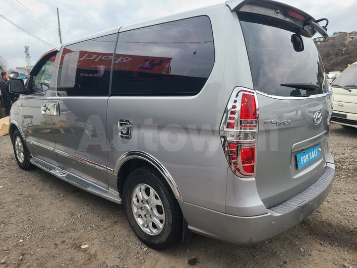 Hyundai Starex 2013 — 4
