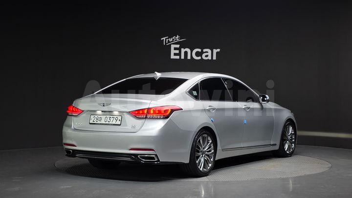 Genesis G80 2017 — 2
