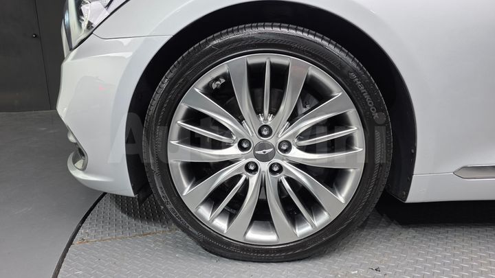 Genesis G80 2017 — 5