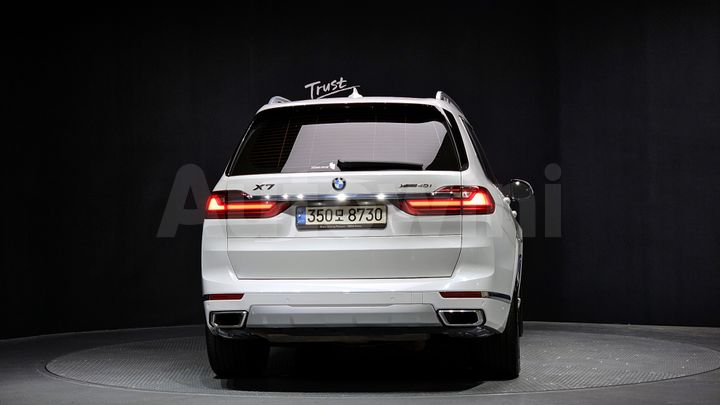 BMW X7 2021 — 4