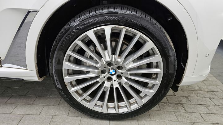 BMW X7 2021 — 5
