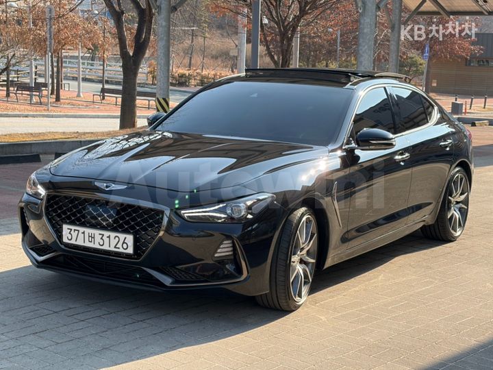 Genesis G70 2020 — 2
