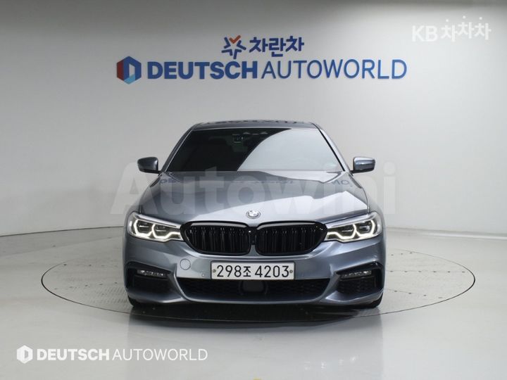 BMW 5 Series 2019 — 3
