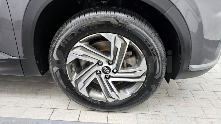 Hyundai SantaFe 2022 — 5