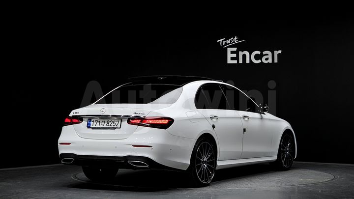 Mercedes-Benz E Class 2023 — 2